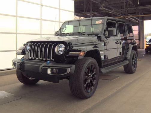 Black Clearcoat 2023 Jeep Wrangler 4xe Sahara