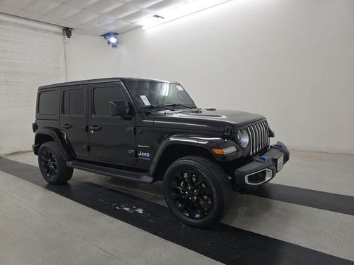 Black Clearcoat 2022 Jeep Wrangler Unlimited 4xe Sahara