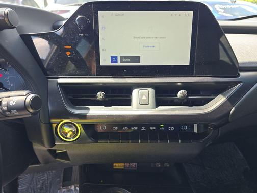 Obsidian 2024 Lexus UX 250h Base