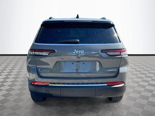 Sting-Gray Clearcoat 2027 Jeep Grand Cherokee L Laredo