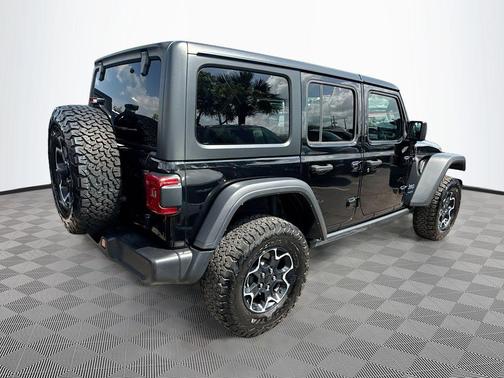 Black Clearcoat 2022 Jeep Wrangler Unlimited 4xe Rubicon