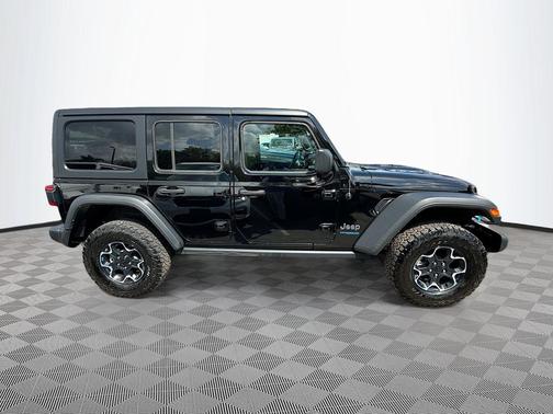 Black Clearcoat 2022 Jeep Wrangler Unlimited 4xe Rubicon