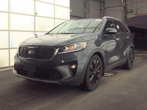 Grey 2020 Kia Sorento EX