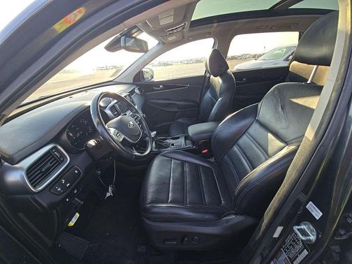 Grey 2020 Kia Sorento EX