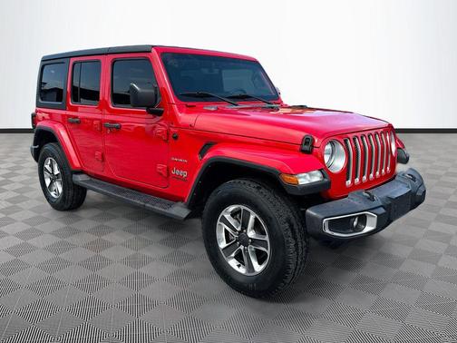 Firecracker Red Clearcoat 2022 Jeep Wrangler Unlimited Sahara