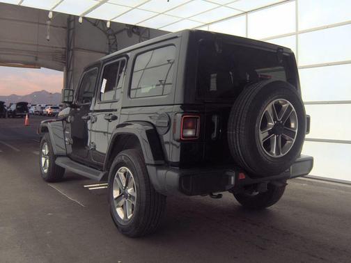 Black Clearcoat 2023 Jeep Wrangler 4-Door Sahara 4x4