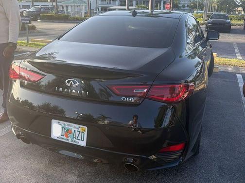Black Obsidian 2022 INFINITI Q60 LUXE