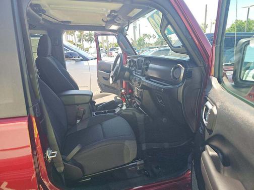 Snazzberry Pearlcoat 2021 Jeep Wrangler Sport S