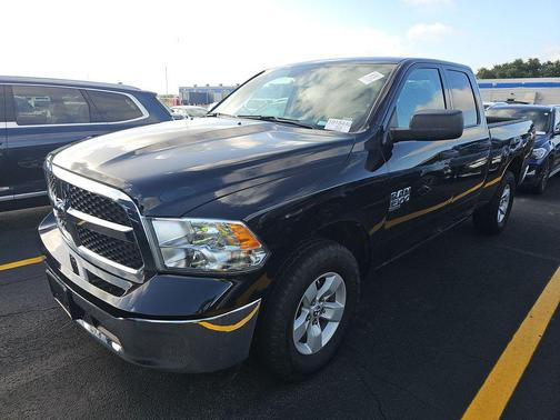 Diamond Black 2024 RAM 1500 Classic SLT
