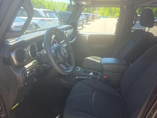 Black Clearcoat 2023 Jeep Wrangler 4xe Base