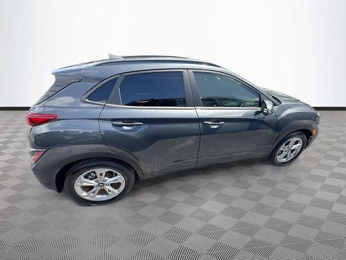 Thunder Gray 2022 Hyundai KONA SEL