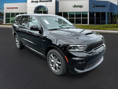 DB Black Clearcoat 2026 Dodge Durango GT HEMI V8 AWD