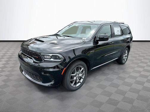 DB Black Clearcoat 2026 Dodge Durango GT HEMI V8 AWD
