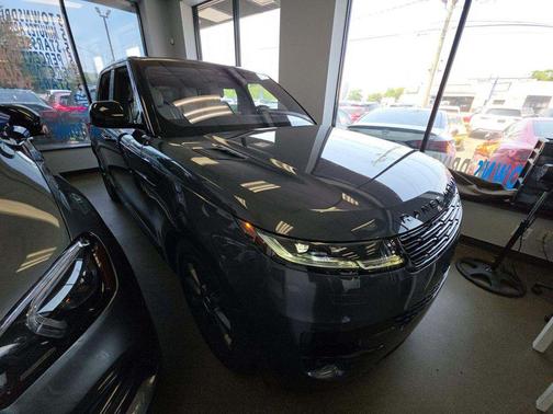 2023 Land Rover Range Rover Sport SE