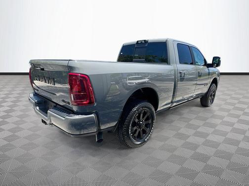 Ceramic Gray Clearcoat 2026 RAM 2500 Laramie Crew Cab 4x4 6'4' Box