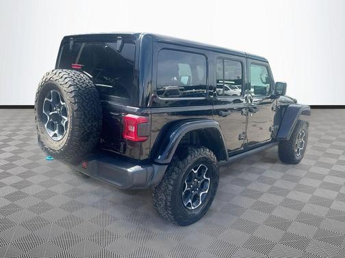 Black Clearcoat 2022 Jeep Wrangler Unlimited 4xe Rubicon