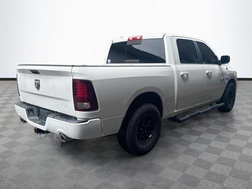 Bright White Clearcoat 2017 RAM 1500 Sport