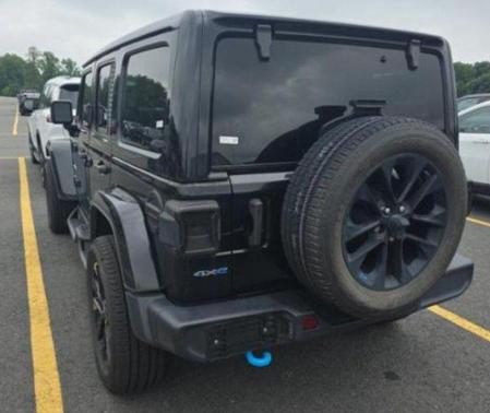 Black Clearcoat 2022 Jeep Wrangler Unlimited 4xe Sahara
