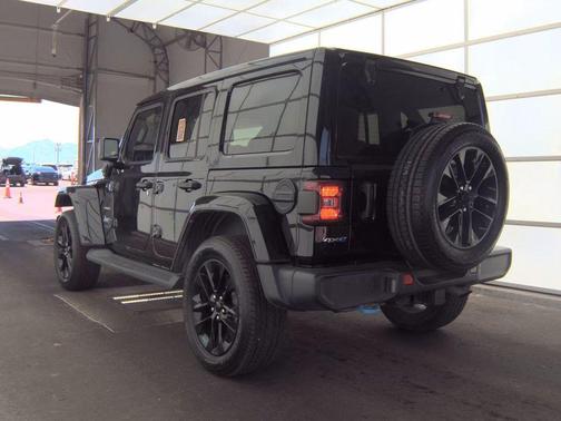 Black Clearcoat 2022 Jeep Wrangler Unlimited 4xe Sahara
