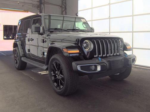 Black Clearcoat 2022 Jeep Wrangler Unlimited 4xe Sahara