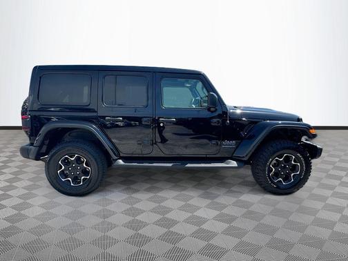 Black Clearcoat 2023 Jeep Wrangler 4xe Rubicon