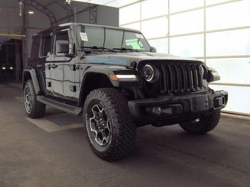 Black Clearcoat 2023 Jeep Wrangler 4xe Rubicon