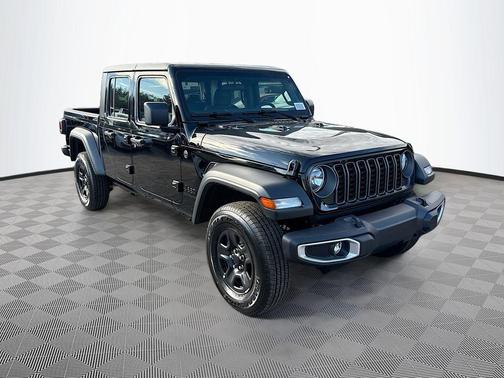 Black Clearcoat 2026 Jeep Gladiator Sport