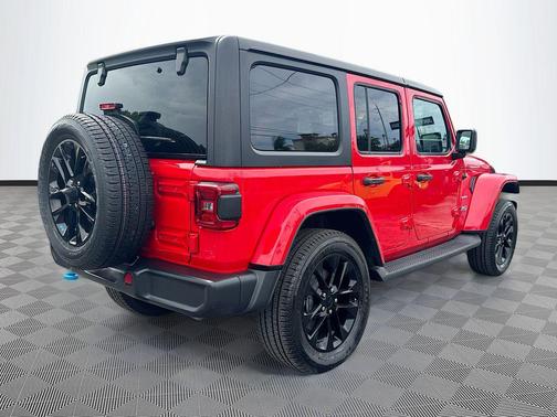 Firecracker Red Clearcoat 2023 Jeep Wrangler 4xe Sahara