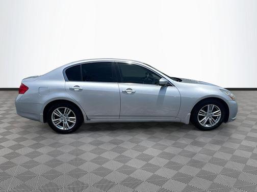 Liquid Platinum 2012 INFINITI G37 Journey