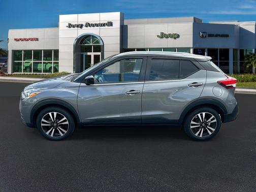 Gun Metallic/Monarch Orange 2019 Nissan Kicks SV
