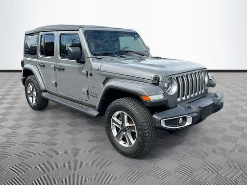 Sting-Gray Clearcoat 2021 Jeep Wrangler Unlimited Sahara