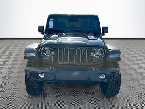 Black Clearcoat 2026 Jeep Gladiator Rubicon