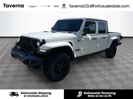 Bright White Clearcoat 2021 Jeep Gladiator Willys 4x4