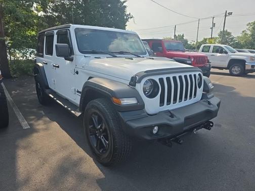 Bright White Clearcoat 2022 Jeep Wrangler Unlimited Sport Altitude