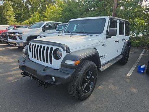 Bright White Clearcoat 2022 Jeep Wrangler Unlimited Sport Altitude