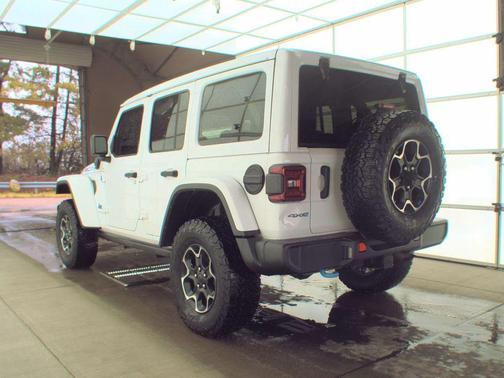 Bright White Clearcoat 2023 Jeep Wrangler 4xe Rubicon