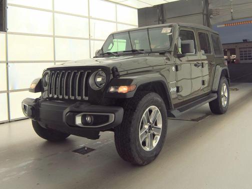 Sarge Green Clearcoat 2022 Jeep Wrangler Unlimited Sahara