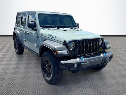 Earl Clearcoat 2023 Jeep Wrangler 4xe Base