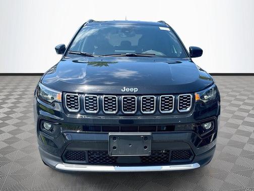 Diamond Black Crystal Pearlcoat 2026 Jeep Compass Limited