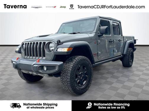 Sting-Gray Clearcoat 2022 Jeep Gladiator Mojave 4x4