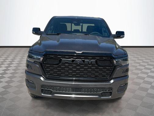 Crystal Metallic 2026 RAM 1500 Big Horn/Lone Star