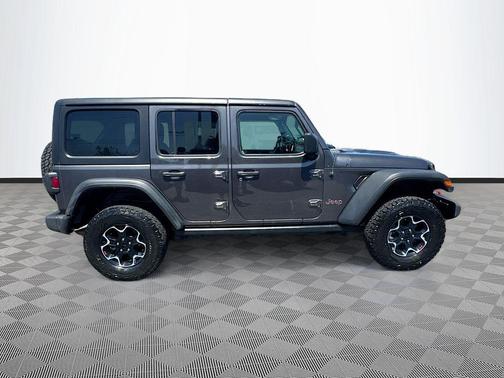 Granite Crystal Metallic Clearcoat 2023 Jeep Wrangler Rubicon