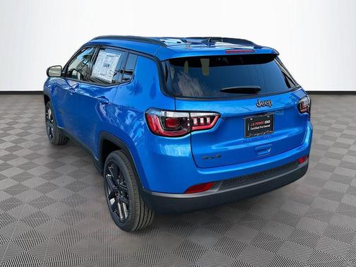 Hydro Blue Pearlcoat 2026 Jeep Compass Latitude