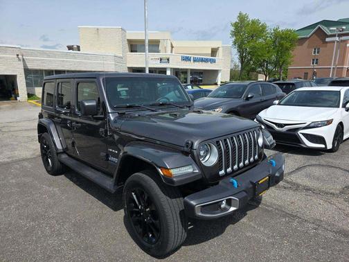 Granite Crystal Metallic Clearcoat 2023 Jeep Wrangler 4xe Sahara