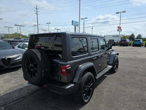 Granite Crystal Metallic Clearcoat 2023 Jeep Wrangler 4xe Sahara