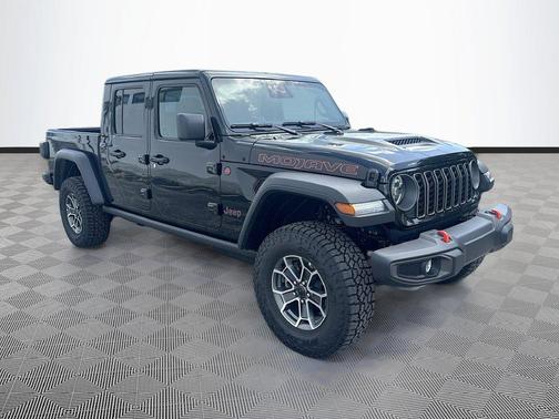 Black Clearcoat 2026 Jeep Gladiator Mojave 4x4