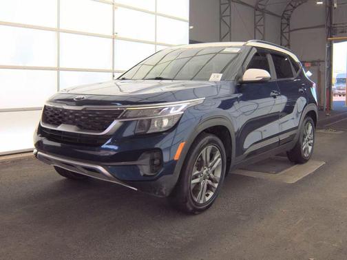 Dark Ocean Blue/White Roof 2021 Kia Seltos S