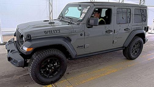Sting-Gray Clearcoat 2022 Jeep Wrangler Willys