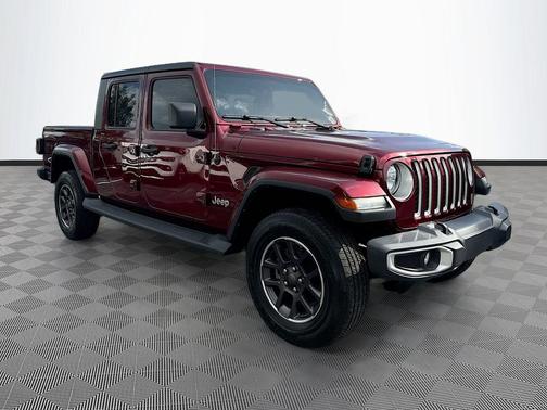 Snazzberry Pearlcoat 2022 Jeep Gladiator Overland