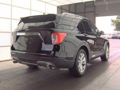 Agate Black Metallic 2021 Ford Explorer Limited